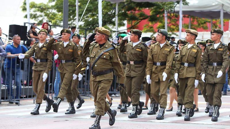 Desfile cívico 2025 Fotos Francisco Rodríguez  (6).jpeg